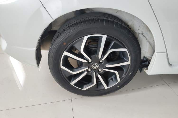 Used Honda LIFE 2021 1.5L CVT SPORT Heartbeat Edition
