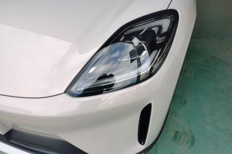 Used Wuling Bingo S 2025 Model 325km Deluxe Edition