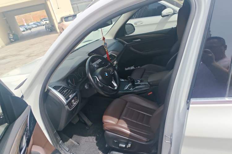 Used BMW X3 2018 xDrive28i Luxury Package China VI Emission Standard
