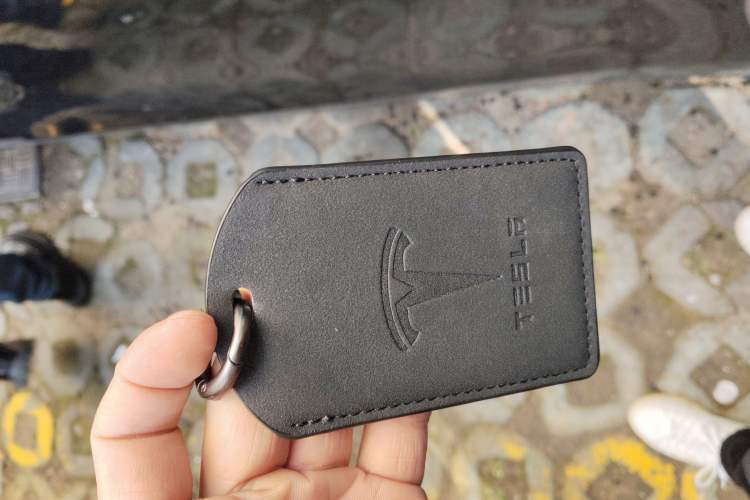 Used Tesla Model Y 2025 Long-Range All-Wheel Drive First Edition