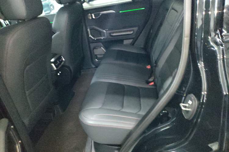 Used JETOUR Shanhai Traveler C-DM 2024 C-DM 208KM Mountain & Wilderness Edition
