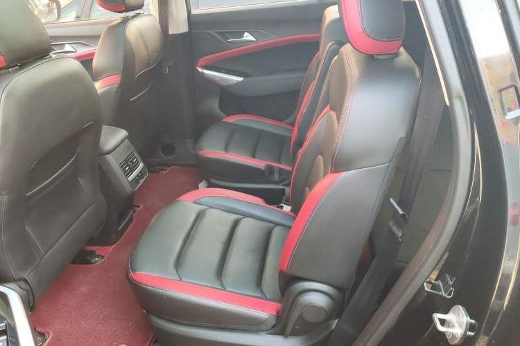 Used SOL X8 2021 300T DCT Prestige Smart Connect Edition 6 Seats