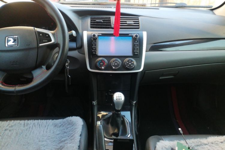 Used Zotye Z300 2013 1.5L Manual Luxury Model Audio And AC Panel