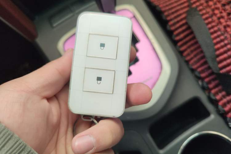 Used BYD G5 2014 1.5TID Automatic Flagship Model