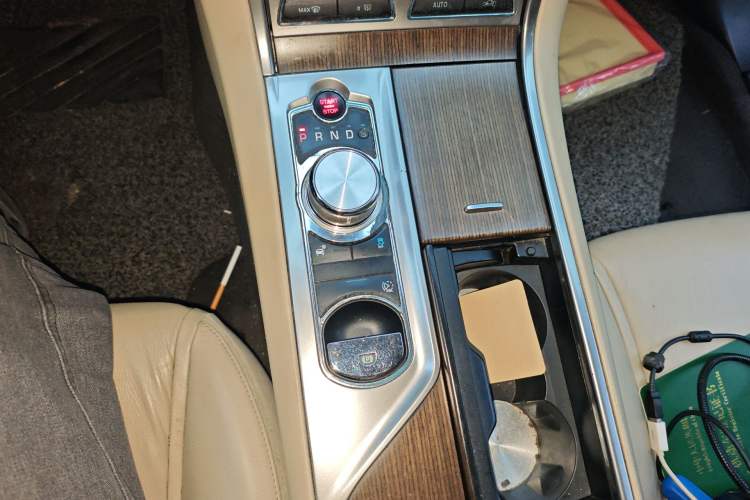 Used Jaguar XF 2012 XF 3.0L V6 Prestige Edition Gear Lever