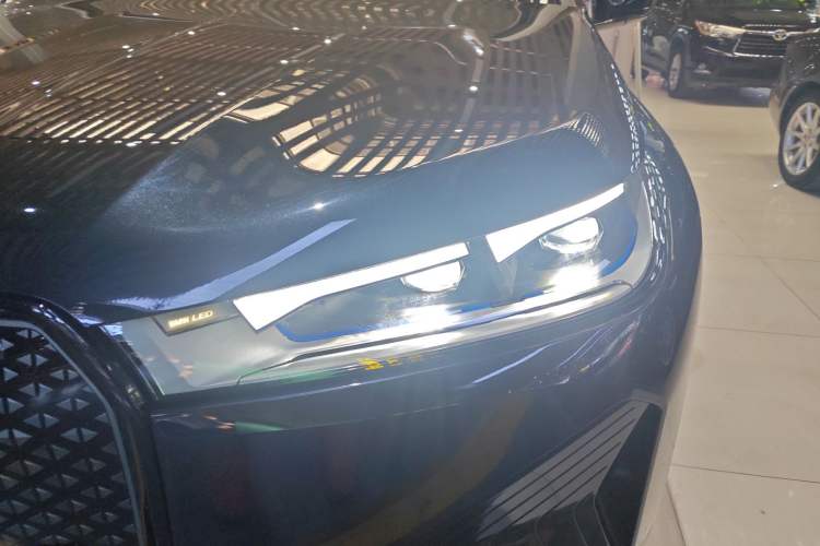 Used BMW iX 2023 Updated xDrive40