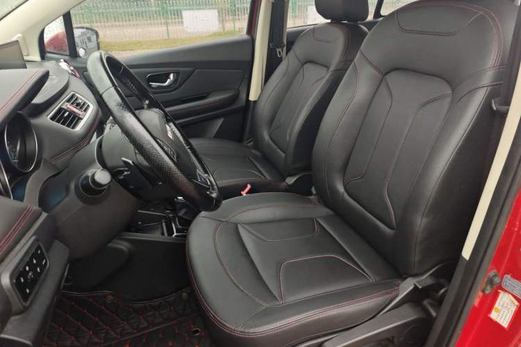 Used Haval H1 2016 Revised Version Blue Badge 1.5L AMT Luxury Edition
