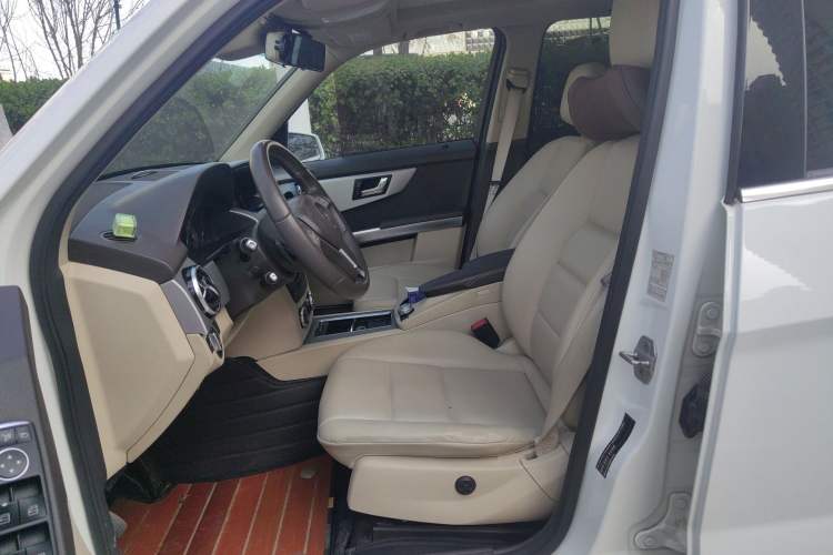 Used Mercedes-Benz GLK-Class 2013 Facelift GLK 300 4MATIC Fashion Edition
