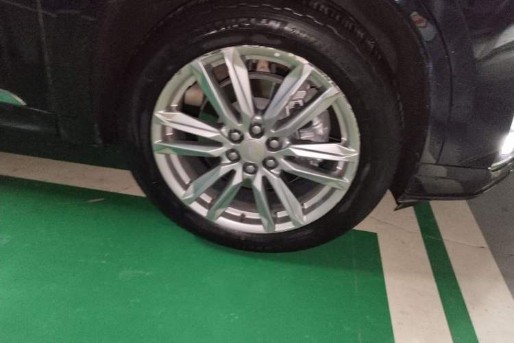 Used Cadillac XT6 2022 2.0T Six-Seater Four-Wheel Drive Luxury Version
