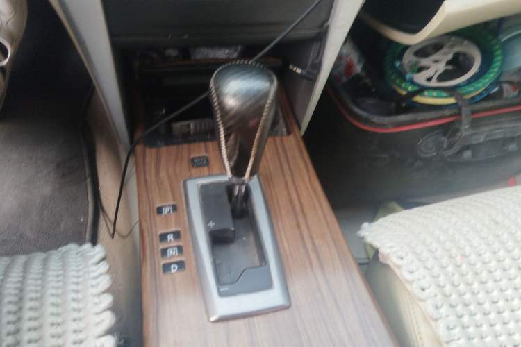 Used Nissan Teana 2011 2.5L XL Advanced Edition Gear Lever