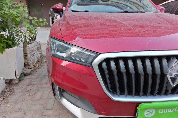 Used BORGWARD BX5 2017 20TGDI Automatic Two-Wheel Drive Pioneer Edition