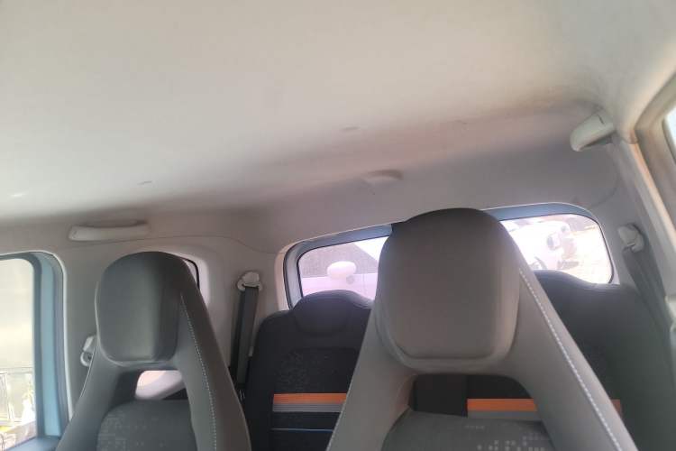 Used Wuling Hongguang MINIEV 2020 Enjoyment Model Lithium Iron Phosphate Headliner