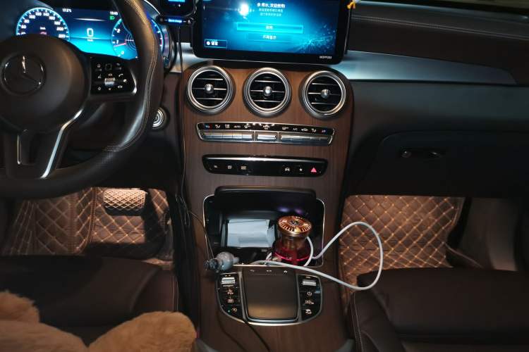 Used Mercedes-Benz GLC 2021 GLC 300 L 4MATIC Dynamic Model Audio And AC Panel