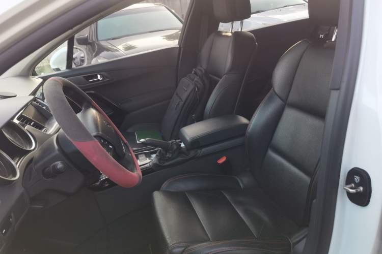 Used Peugeot 508 2015 2.0L Automatic Zhiyi Edition Left Front Seat