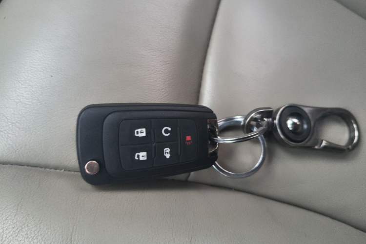 Used Buick GL8 2011 3.0L GT Luxury Business Haoya Edition