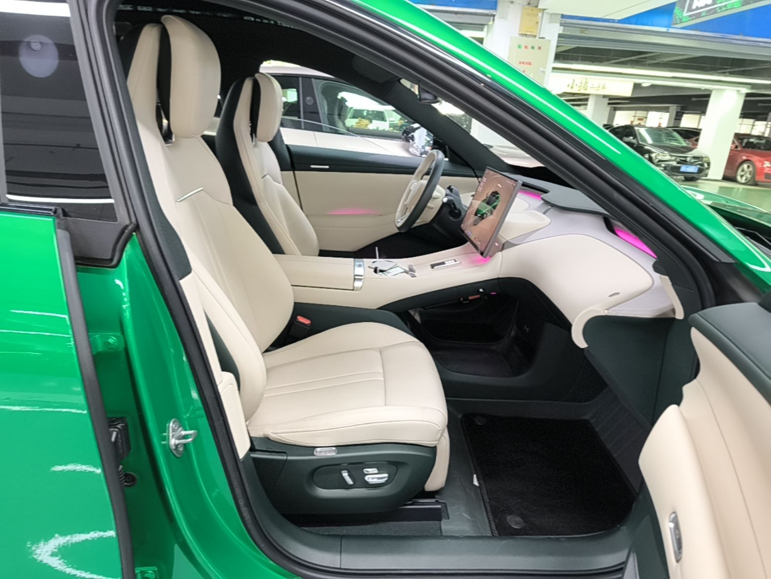Xiaomi Auto YU7 2025 Ultra-Long Range Rear-Wheel Drive Version — снимка 19