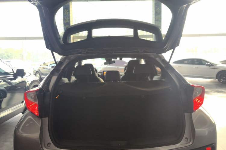 Used Toyota IZOA 2018 2.0L Yichi Edition China V Standard
