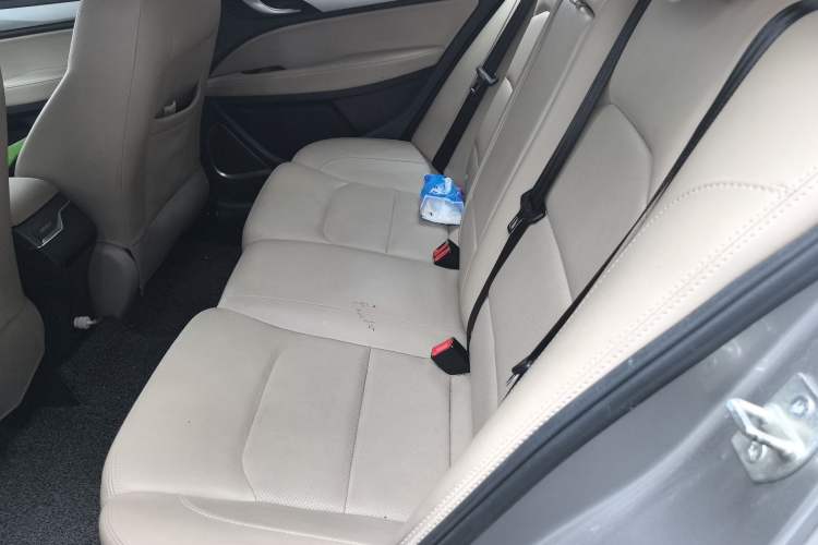 Used Geely Auto Emgrand 2018 1.5L Manual Luxury Model