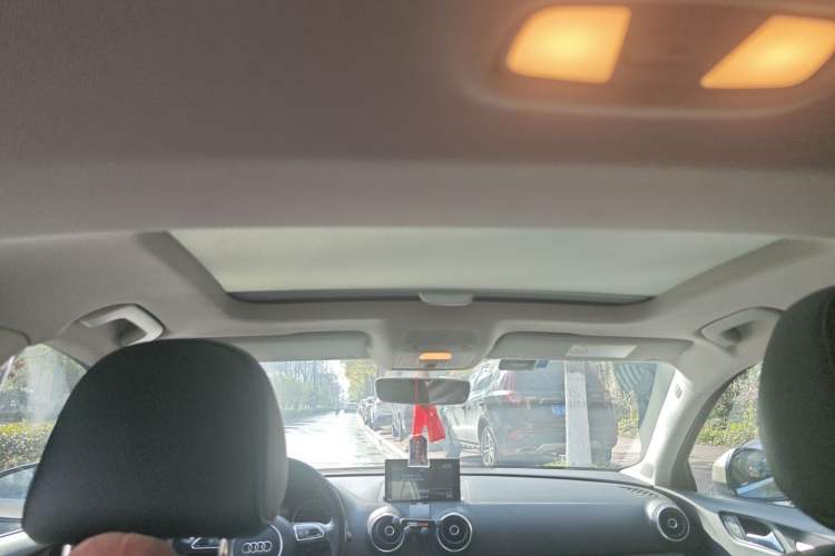 Used Audi A3 2016 Limousine 35 TFSI Prestige Edition