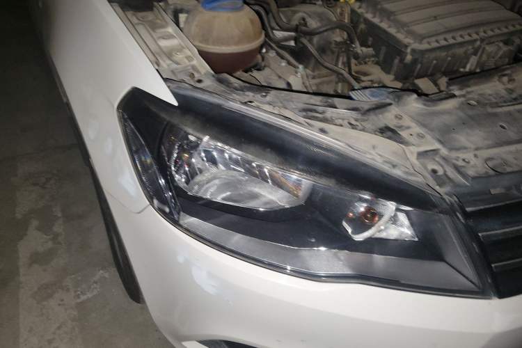 Used Volkswagen Jetta 2015 1.4L Manual Comfort Model Right Front Headlight