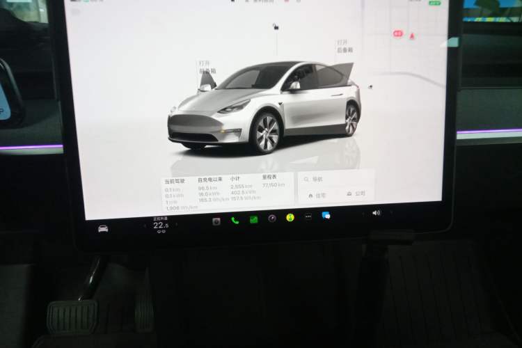 Used Tesla Model Y 2022 Long-Range All-Wheel-Drive Version
