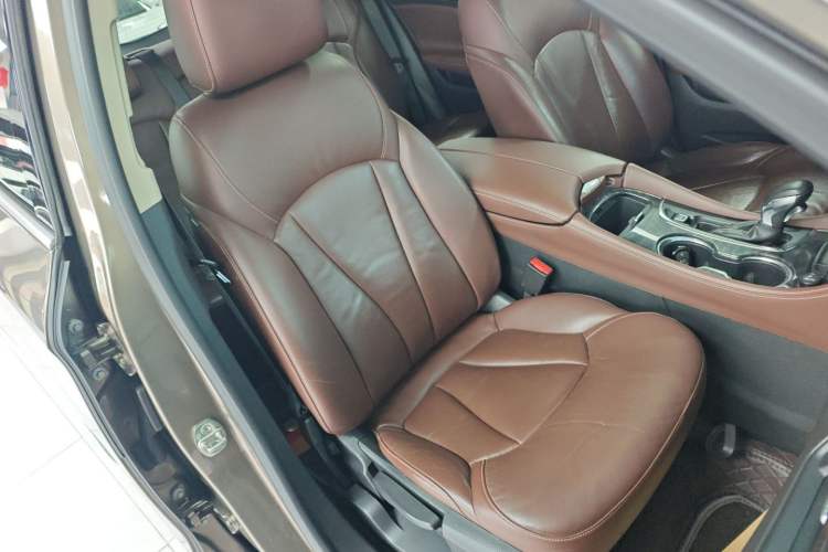 Used Buick Envision 2015 20T Two-Wheel-Drive Elite Model