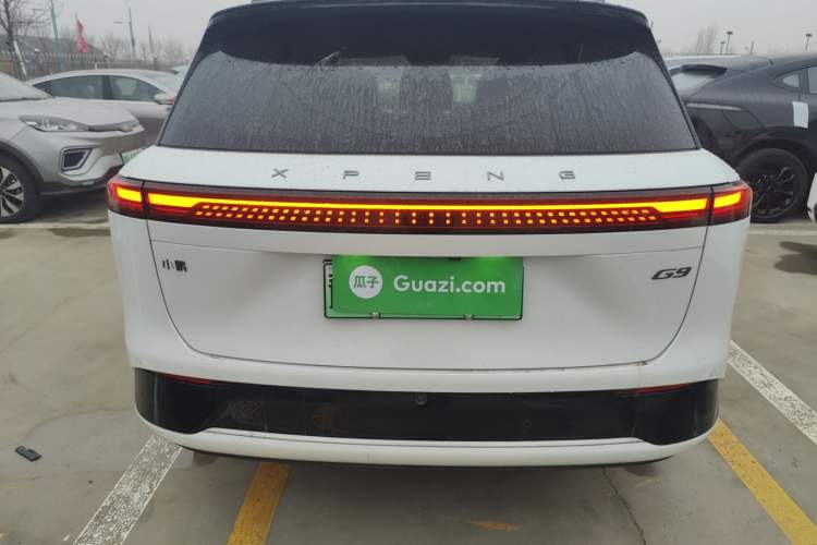 Used XPeng G9 2025 625 Long-Range Max Exterior 4