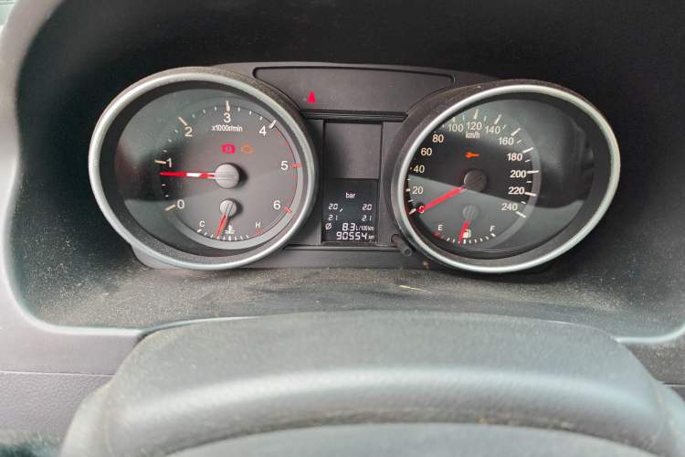 Used Haval H6 2011 2.0L Manual Two-Wheel Drive Elite Version