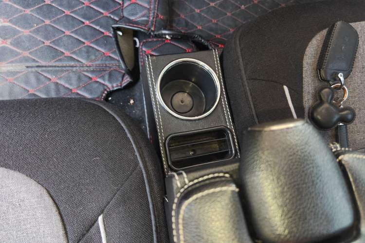 Used Baojun E300 2020 Starry Intelligence Edition
