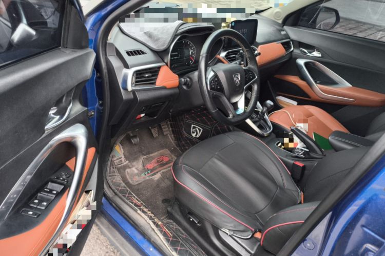 Used Baojun 510 2017 1.5L Manual Luxury Model Driver Seat