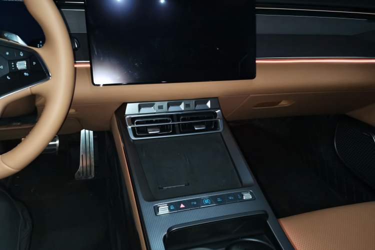 Used BYD Han L 2025 DM-p Four-Wheel-Drive LiDAR Flagship Model
