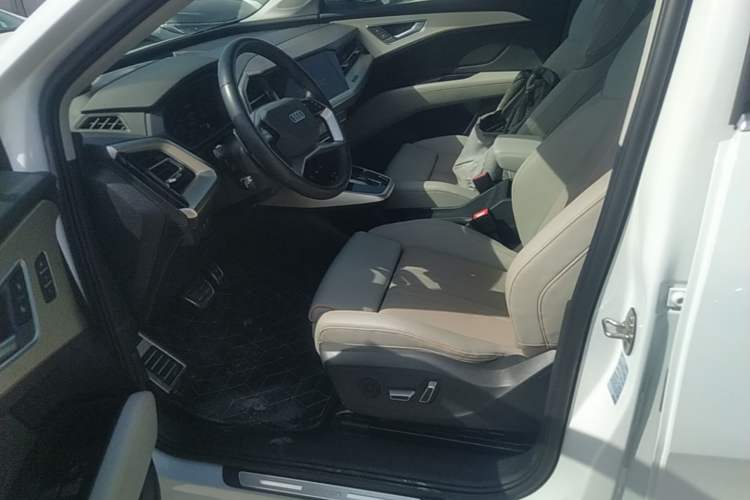 Used Audi Q5 e-tron 2023 40 e-tron Starry Edition Luxury Package
