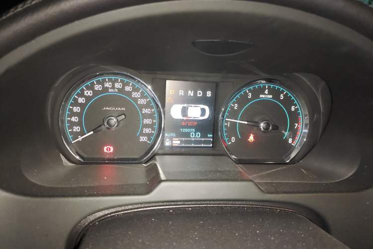 Used Jaguar XF 2014 XF 2.0T Luxury Edition
