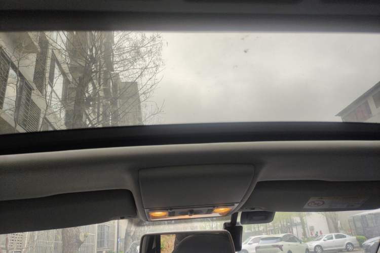 Used Volkswagen Gran Lavida 2017 230TSI DSG Comfort Edition Headliner