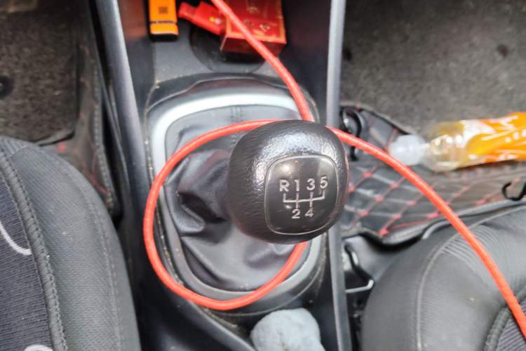 Used Kia K2 2015 Sedan 1.4L Manual Transmission GL