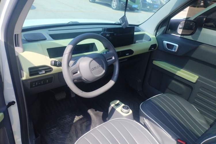 Used Geely Galaxy Panda 2023 Panda Mini New Year Edition Treasure Bear