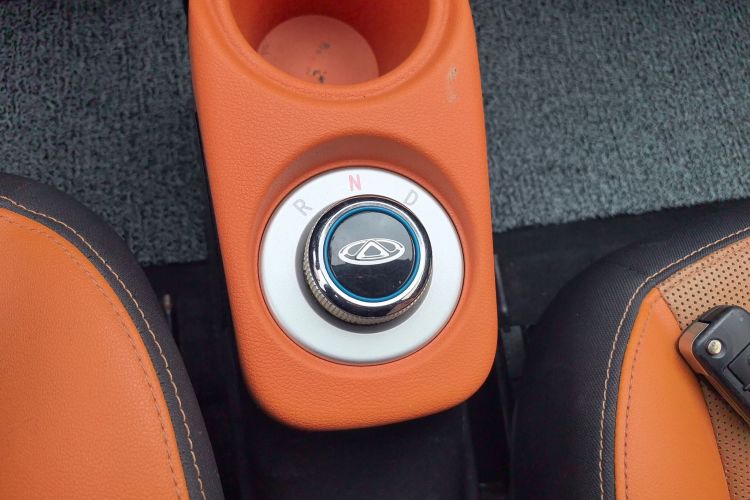 Used Chery QQ Little Ant 2018 300 4-Seater Smart Edition Gear Lever