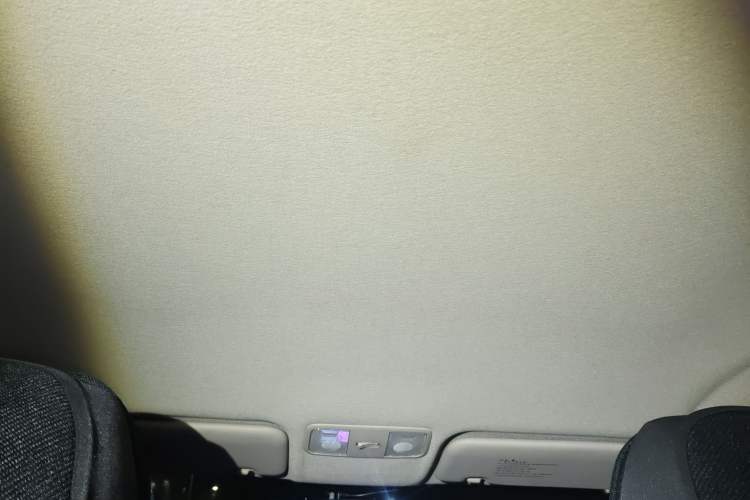 Used Hyundai Verna (older generation) 2014 1.4L Manual Smart GLS Trim