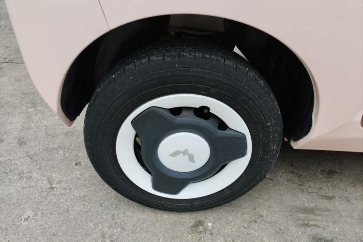 Used Wuling Hongguang MINIEV 2022 Macaron Premium Model – Lithium Iron Phosphate