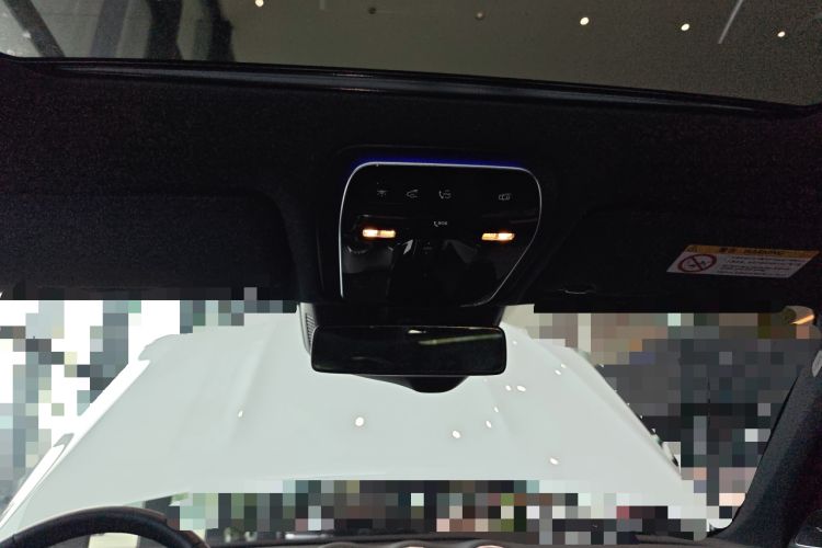 Used Mercedes-Benz C-Class 2024 Facelifted C-Class 260 L Night Edition Sports Version Headliner