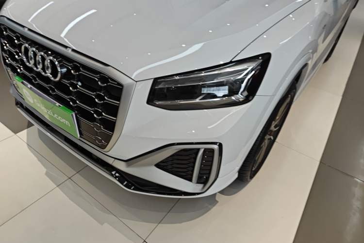 Used Audi Q2L 2024 35TFSI Fashionable and Dynamic Edition