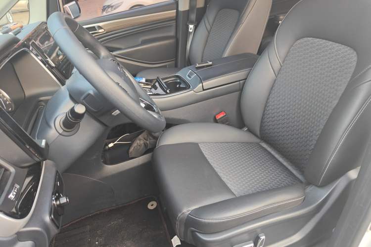 Used GAC Trumpchi M8 2021 Revised Version Lingxiu Series 390T Luxury Edition Left Front Seat