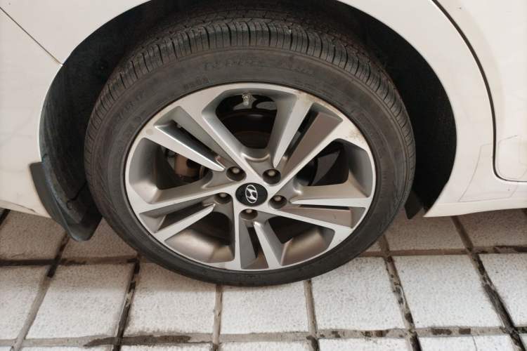 Used Hyundai Elantra (6th Generation / Lingdong) 2018 1.6L Automatic 15th Anniversary Special Edition Exterior 5