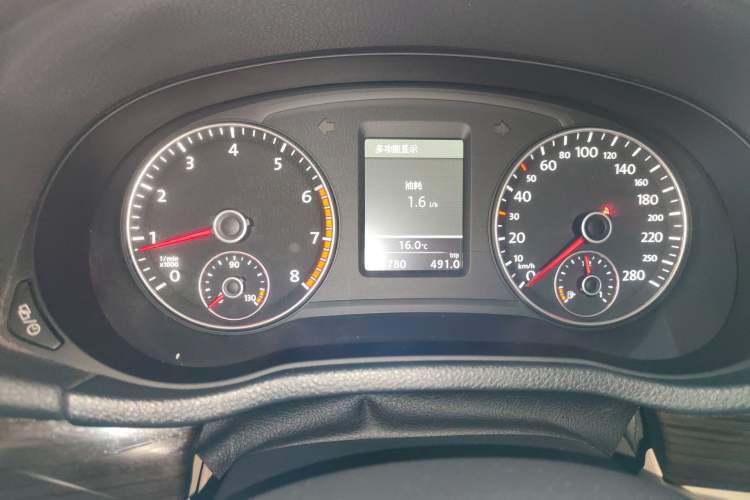 Used Volkswagen Passat 2014 2.0 TSI DSG Prestige Edition Instrument Cluster