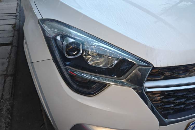 Used Chery Tiggo 5x 2017 1.5T Manual Elite Model Right Front Headlight