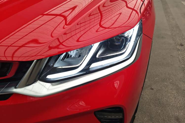 Used Geely Auto Coolray 2019 Sport Model 260T DCT Battle China V Standard
