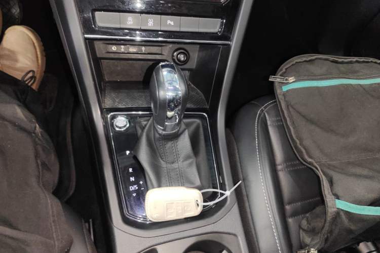 Used Volkswagen Touran 2021 Tiguan L 280TSI DSG Boundary Edition 6-Seater