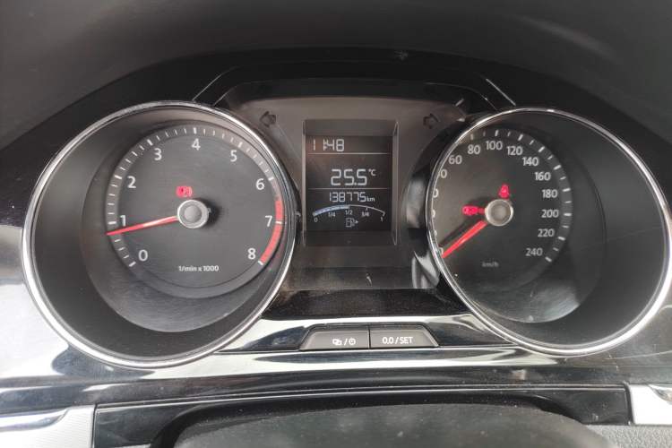 Used Volkswagen Bora 2013 1.6L Manual Comfort Model
