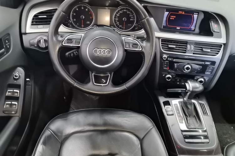 Used Audi A4L 2015 35 TFSI Automatic Comfort Model
