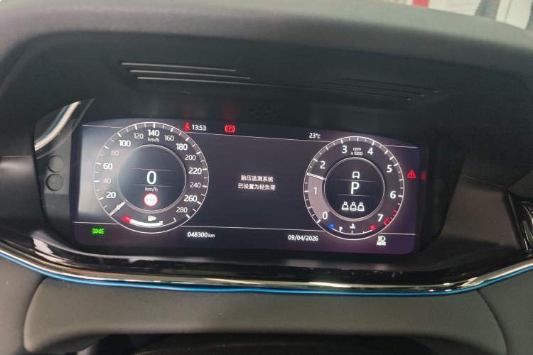 Used Land Rover Range Evoque 2020 249 PS R-DYNAMIC SE Sport Technology Edition Instrument Cluster